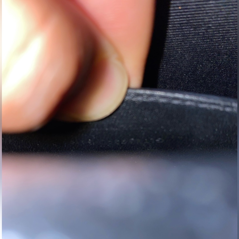 YSL Saint Laurent Pebbled Leather Purse - Picture 7 of 14